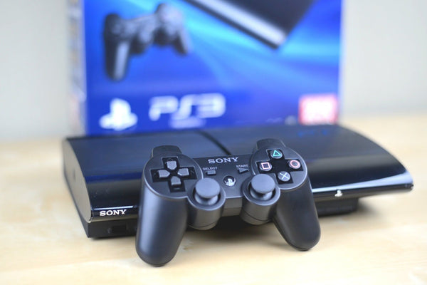 PlayStation 3 Super Slim : Libérer la puissance de jeu avec style et polyvalence