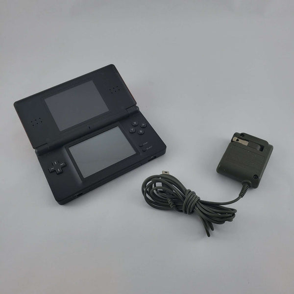 Nintendo DS Lite Console: Mario Bros Bundle - Image 2