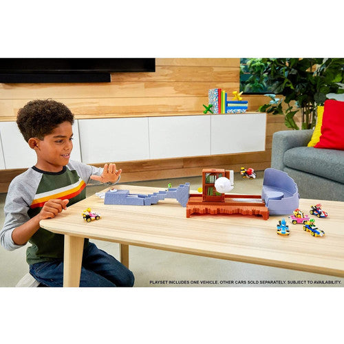 Hot Wheels Mario Kart Boo's Spooky Sprint Track Set - Image 3