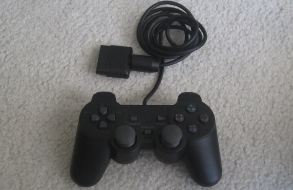 Manette PS2 noire non officielle - Image 3