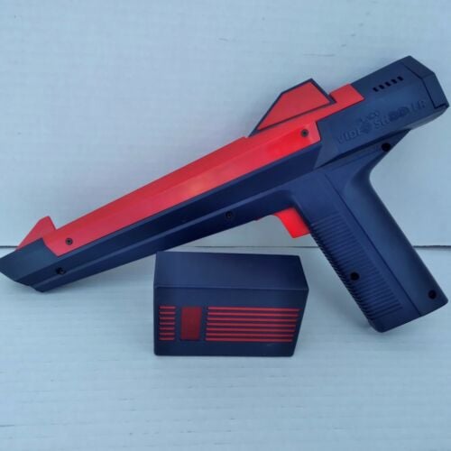 Nintendo NES Placo Video Shooter Gun with Receiver - Retro vGames