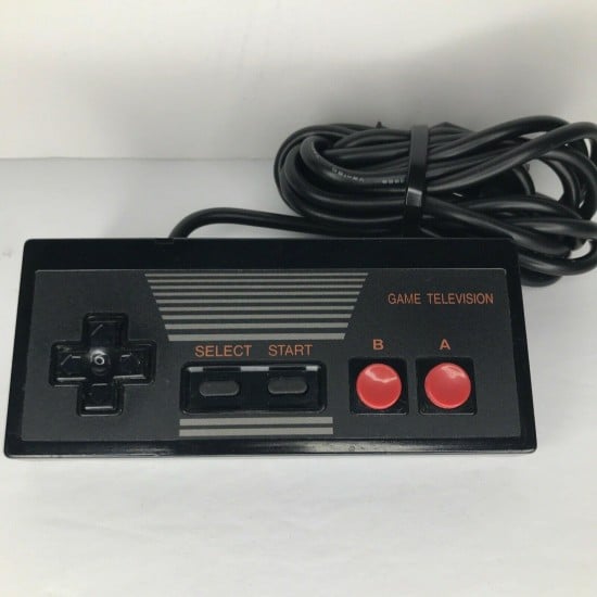 Nintendo NES RARE Combo TV Sharp Manette NES-004 - Image 2
