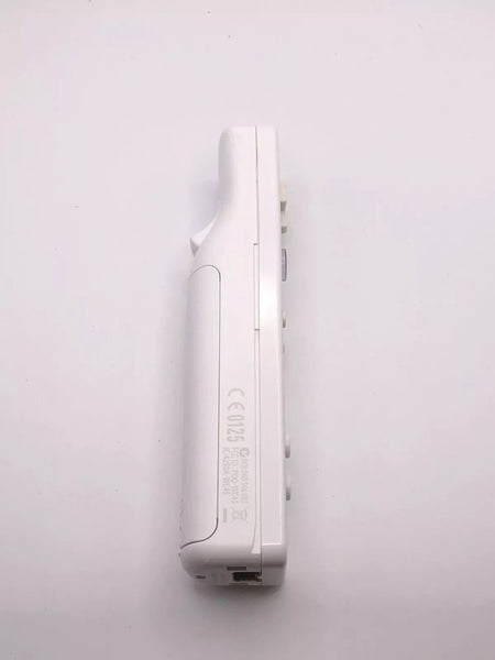 Official Nintendo Wii Controller - Image 2