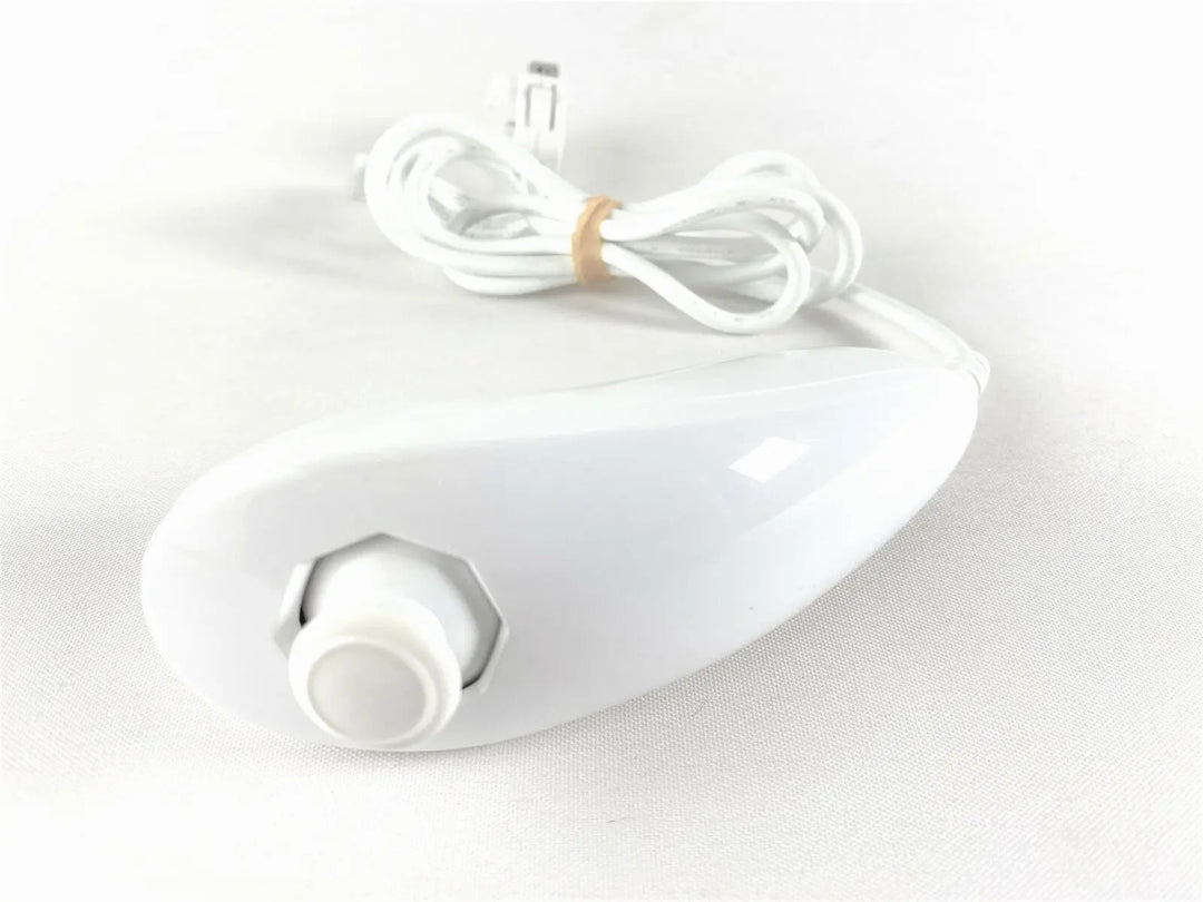 White Nintendo wii nunchuk - Retro vGames